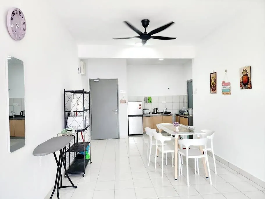 Malacca 8Pax Entire Homestay Seri Serindit 0*,